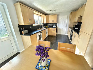 Photo 9- click for photo gallery
